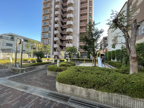 【シーアイマンション鶴見緑地公園】外観