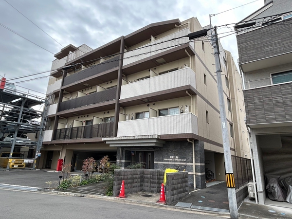 【レイリス横浜井土ヶ谷AZ】外観