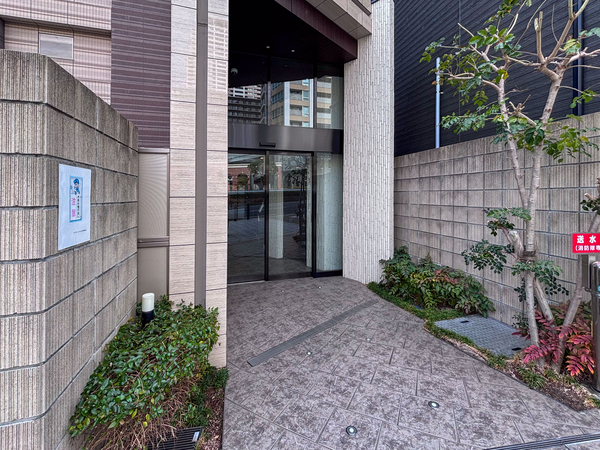 【クレアホームズ上本町ザ・レジデンス】エントランス 【クレアホームズ上本町ザ・レジデンス】エントランス