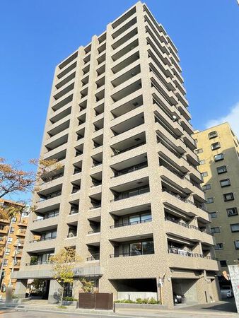 【じょうてつドエルアイム知事公館】外観