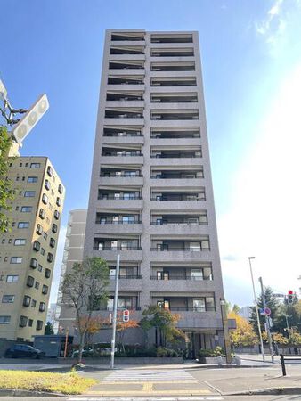 【じょうてつドエルアイム知事公館】外観