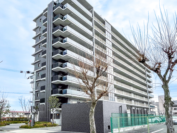 【プレージア住之江公園エアパレス】外観