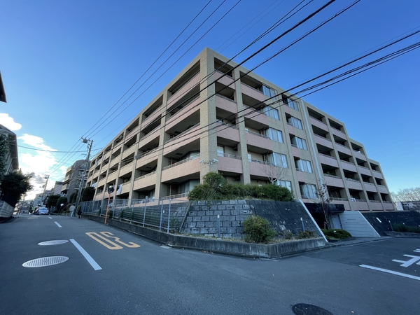 【クレッセント宮前平】外観