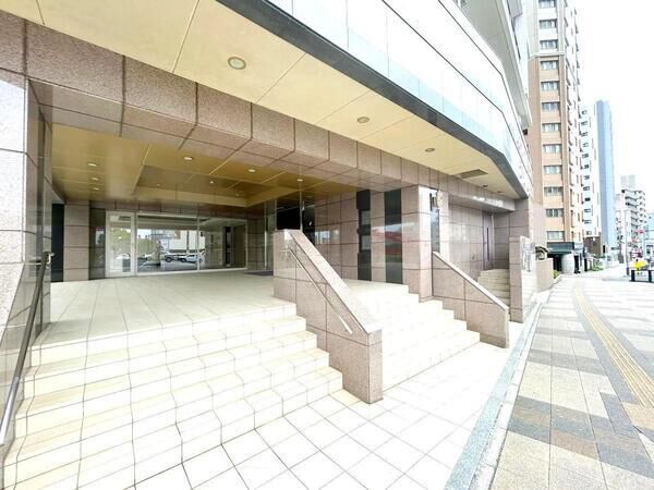 【ルミナス舟入本町 リバーフロント】エントランス1 【ルミナス舟入本町 リバーフロント】エントランス1