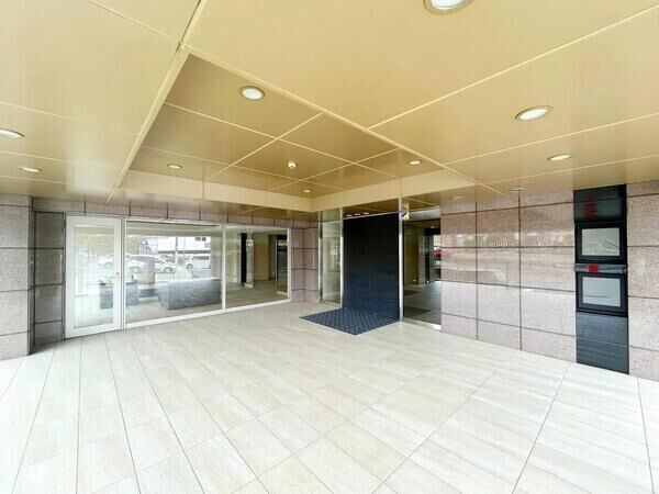 【ルミナス舟入本町 リバーフロント】エントランス2 【ルミナス舟入本町 リバーフロント】エントランス2