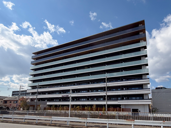 【グランカサーレ京都西京極】外観