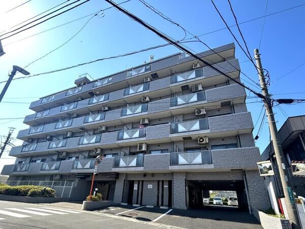 【コスモ岩槻ステーションビュー】外観