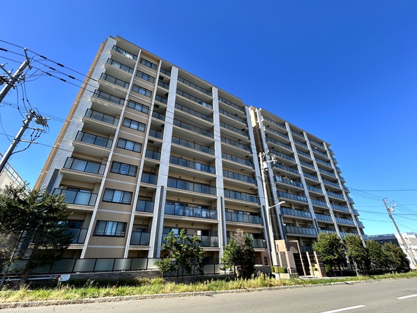 【エクセルシオール西町】外観