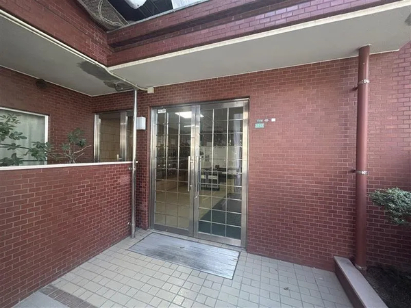 【エクレール愛宕】エントランス 【エクレール愛宕】エントランス