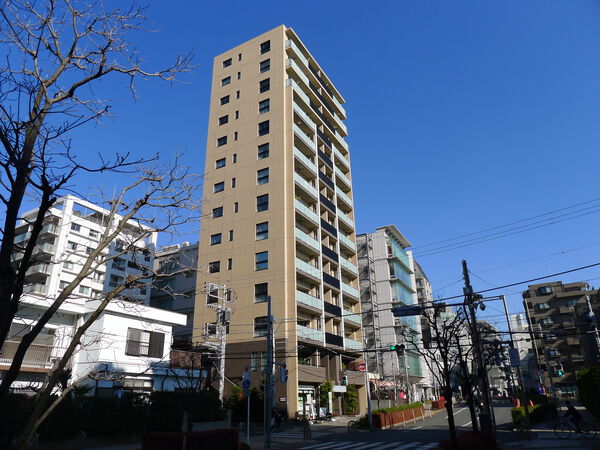 リビオ三鷹