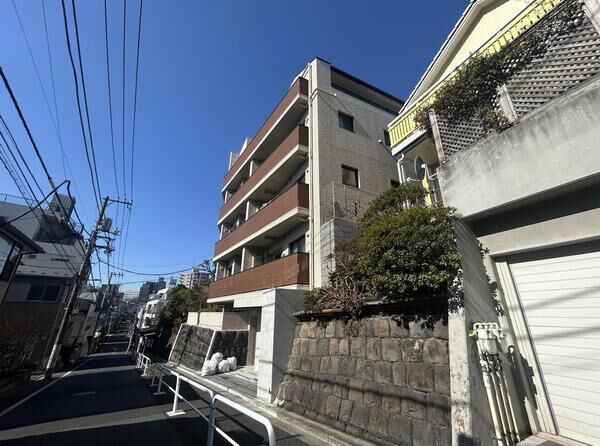 【オープンレジデンシア根津】外観