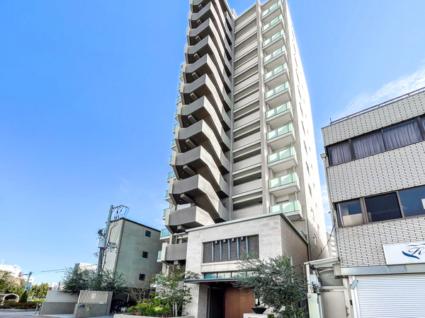 【ワコーレ神戸大倉山シーズンズ】外観