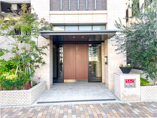 【ワコーレ神戸大倉山シーズンズ】エントランス 【ワコーレ神戸大倉山シーズンズ】エントランス