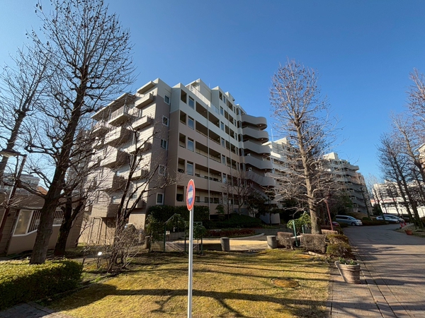 【南大沢学園六番街1号棟】外観