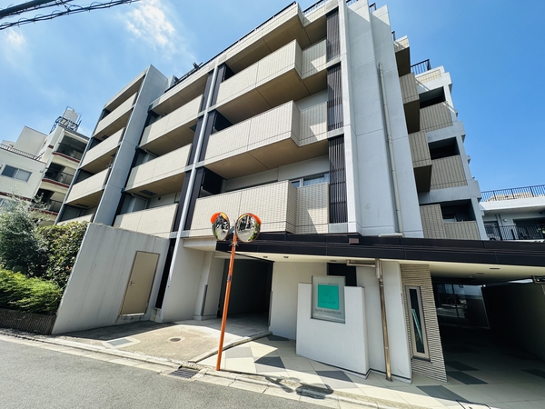 【ルナコート吹田山手町】外観