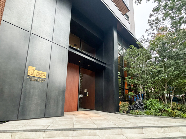 【ライオンズ南千住グランプレイス】エントランス