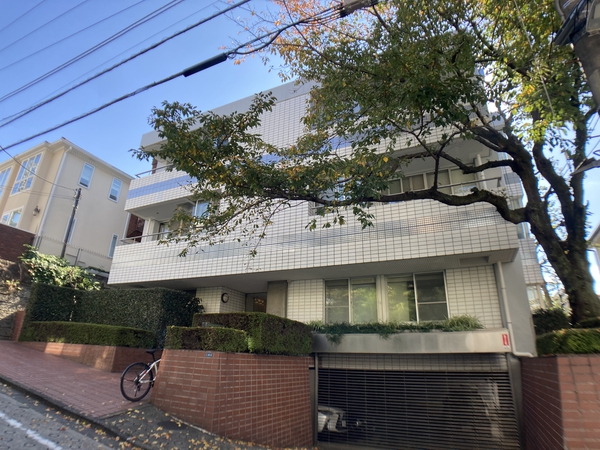 広尾パレス 2枚目 広尾パレス