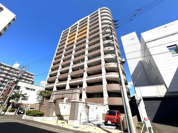 【グランファーレ知事公館レジデンス】外観１