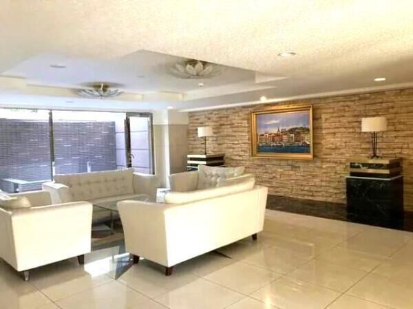 【グランファーレ知事公館レジデンス】エントランス２