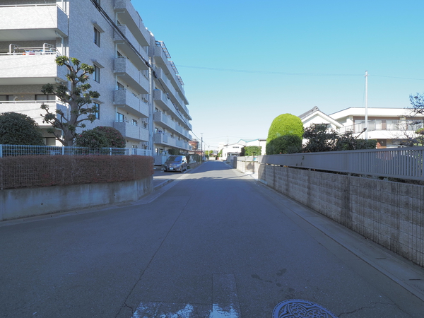 【大宮吉野パークホームズ】前面道路