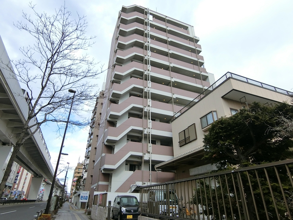 【ミルーナヒルズ西新井大師ウェスト】外観