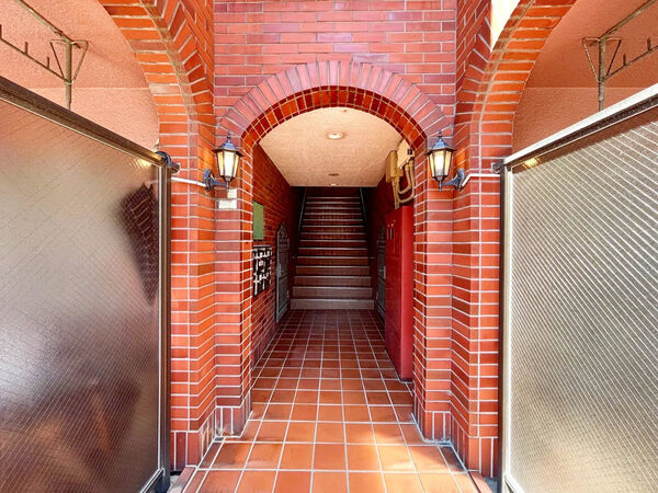 【ハイツ鷺宮】エントランス