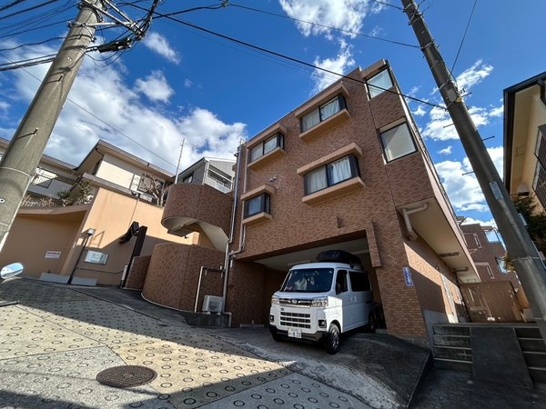 【ライオンズマンション横浜南太田】外観
