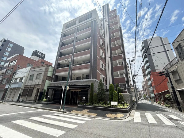 【グローベル ザ・スイート横浜】外観1