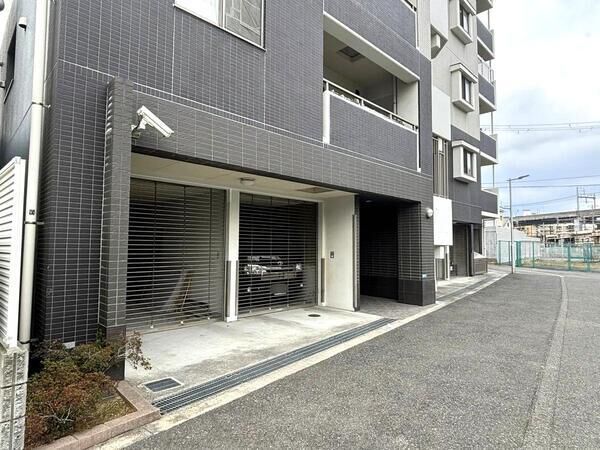 【プレファシオ阿倍野美章園】共用部分(駐車場) 【プレファシオ阿倍野美章園】共用部分(駐車場)