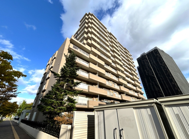 【グランフォーレ桑園】外観