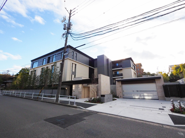 【グランクレア南山ザ・ガーデン】外観