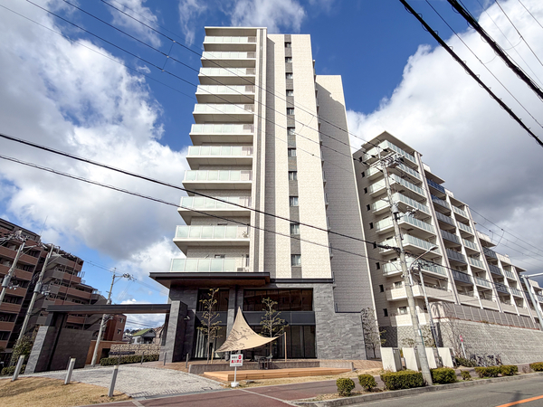 【レ・ジェイド高槻古曽部】外観 【レ・ジェイド高槻古曽部】外観