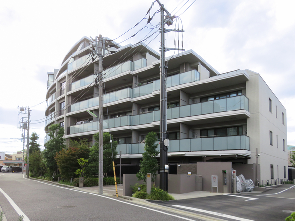 【プラウド千歳烏山アベニュー】外観