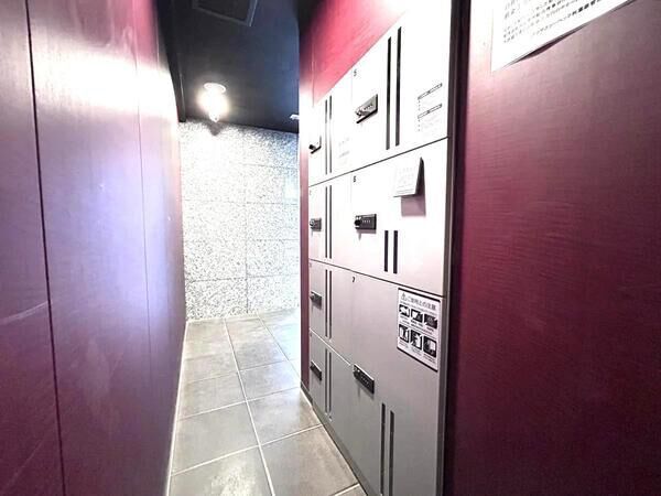 （宅配ボックス）