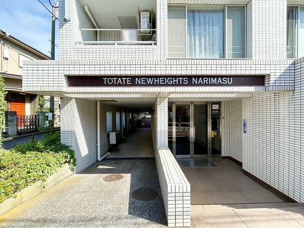 【東建ニューハイツ成増】エントランス