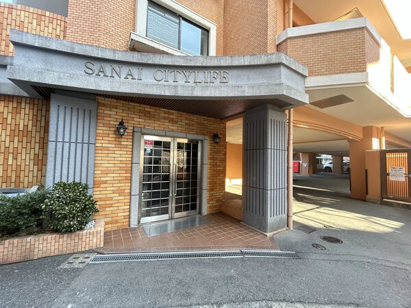 【三愛シティライフ野間レイクビュー】エントランス