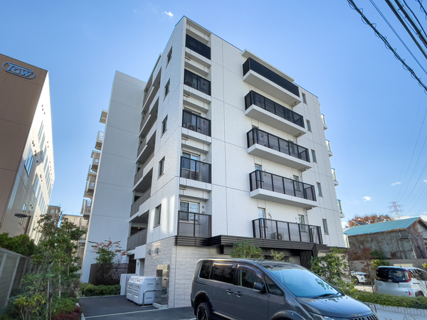 【ガーラ・レジデンス横浜港北】外観