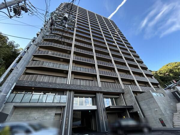 【デュオヒルズ比治山レジデンス】外観