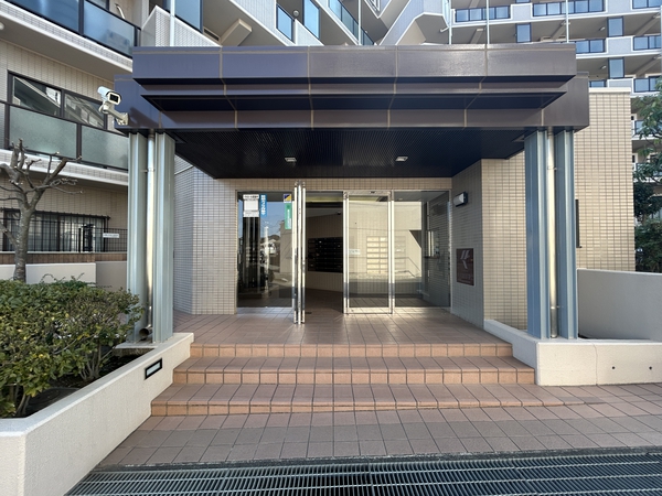 【ユーアイコーポ大宮指扇第2】エントランス
