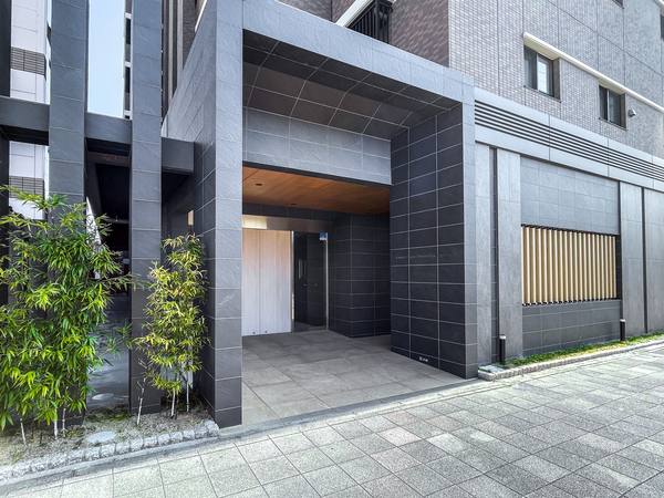 【ローレルコート一宮本町】エントランス 【ローレルコート一宮本町】エントランス