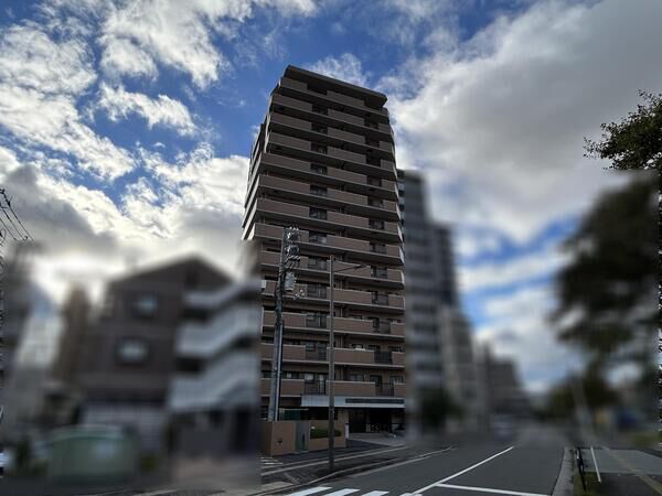 【ライオンズマンション段原河畔公園】外観
