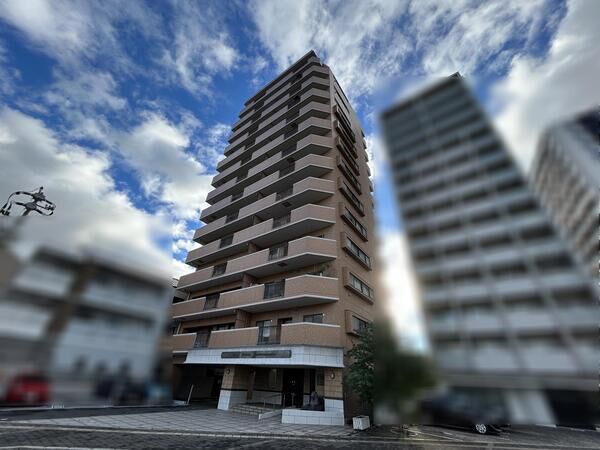 【ライオンズマンション段原河畔公園】外観