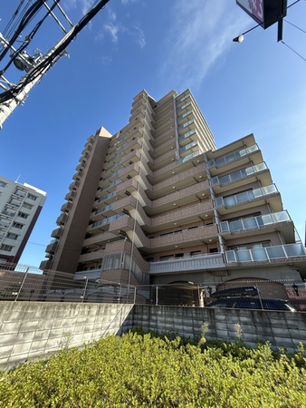 【ライオンズマンション住道】外観