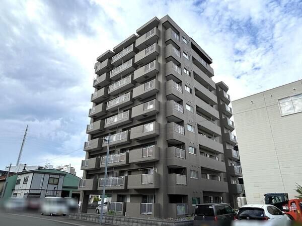 リブウェル南郷FIRST STREET