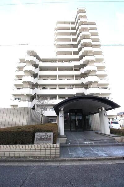 【シャルマンコーポ大樹寺】エントランス