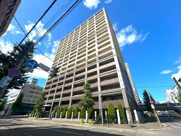 【ザ・サッポロレジデンス】外観２