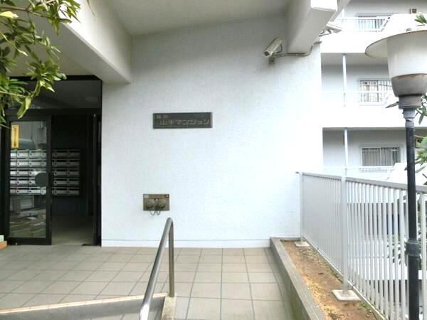 【横浜山手マンション】マンションエントランス 【横浜山手マンション】マンションエントランス