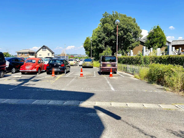 【キングスコート豊田下林】駐車場