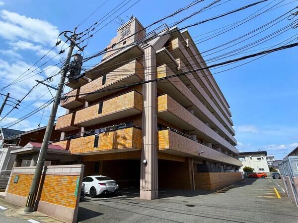 【スワンマンションミストラル和白東】外観1