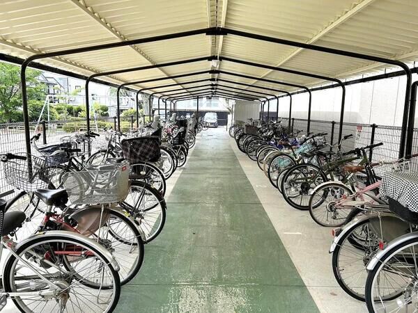 【大津東スカイハイツ】共用部分(駐輪場) 【大津東スカイハイツ】共用部分(駐輪場)